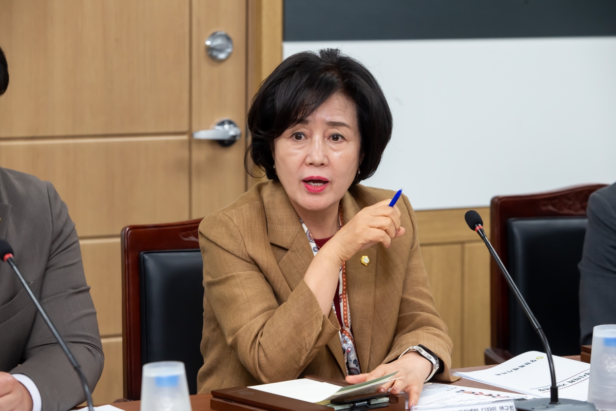 20241010-128[_P7U7655-의원연구단체 구미시 범죄예방 디자인연구회 경남 창원시 창원특례시의회 비교견학.jpg