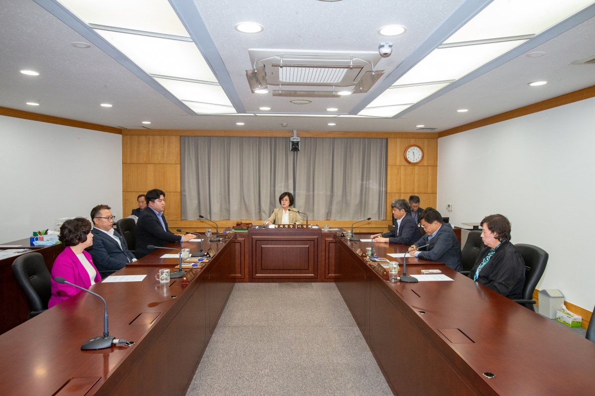 20241016-025[_P7U8282-제281회 임시회시 제1차 인사청문특별위원회 위원장 및 간사 선임 활동.jpg