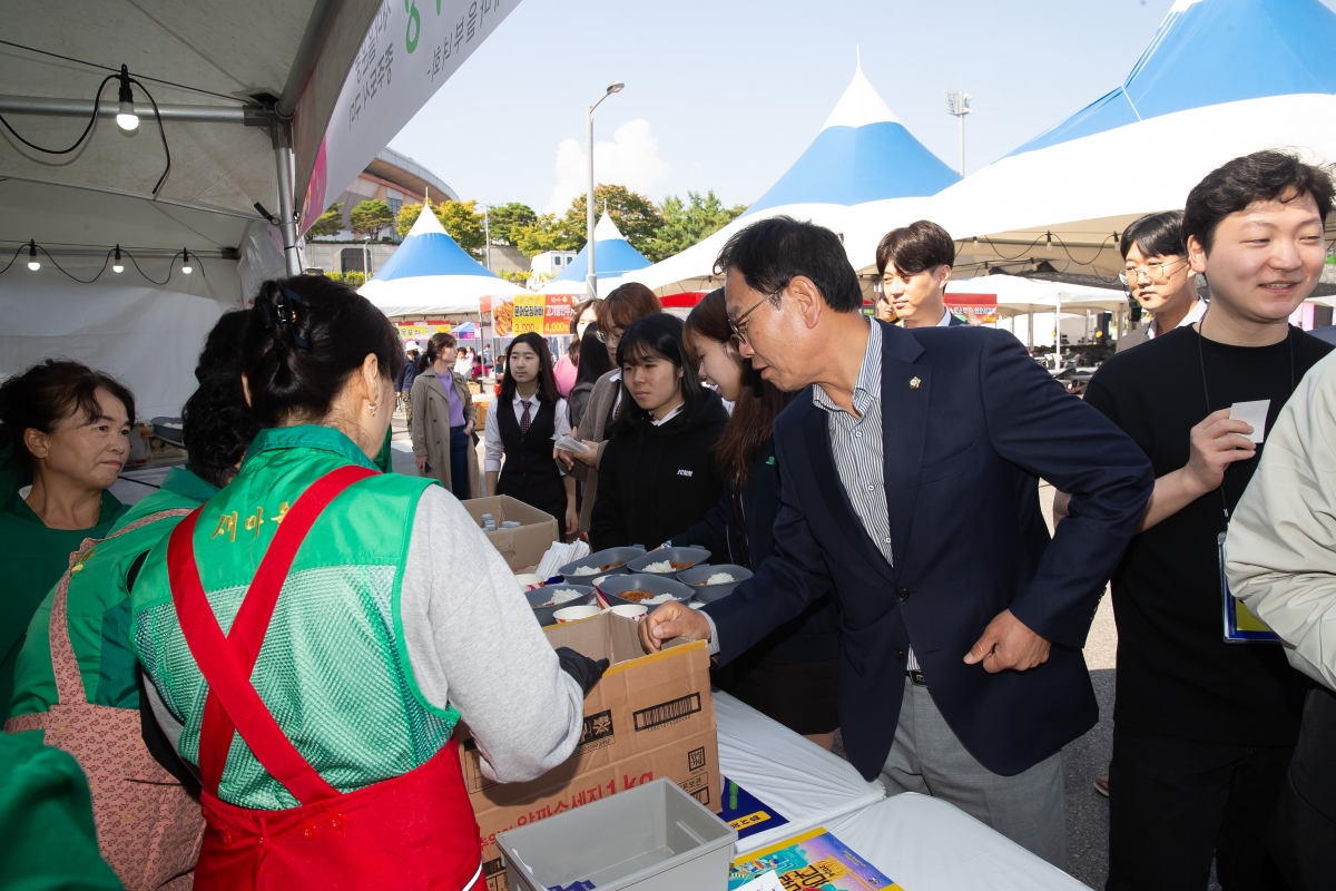 20241011-055[_P7U7840-제65회 한국민속예술제.jpg
