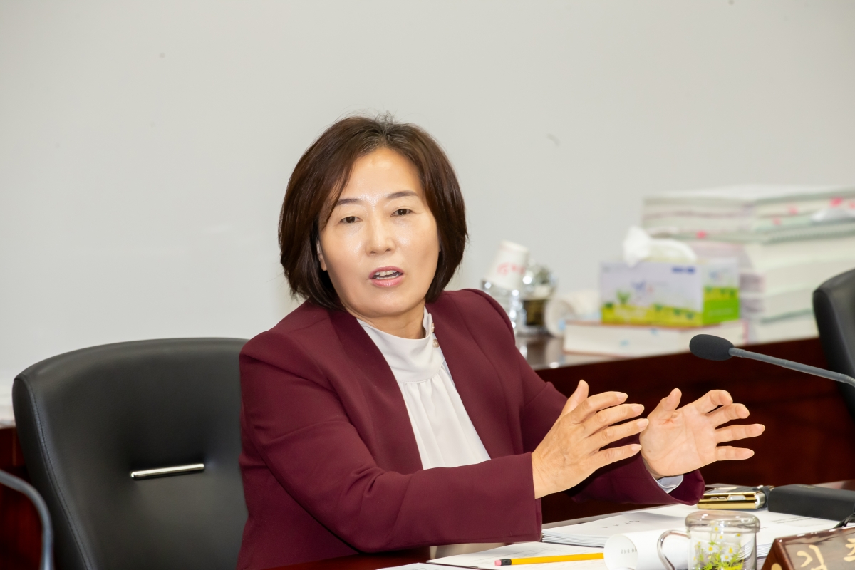 20241017-107[_P7U8520-제281회 임시회시 문화환경위원회 조례안 심사활동.jpg