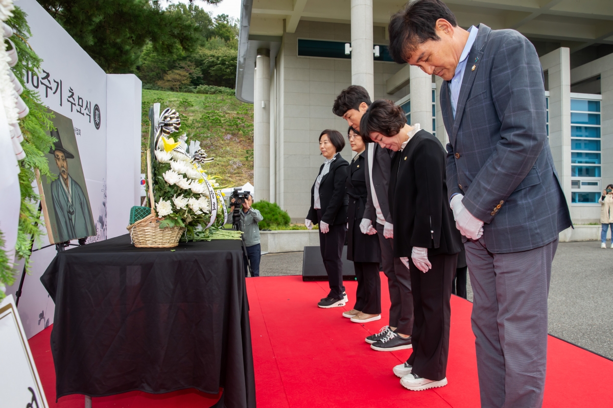20241021-054[_P7U9299-왕산허위선생 추계향사 및 116주기 추도식.jpg