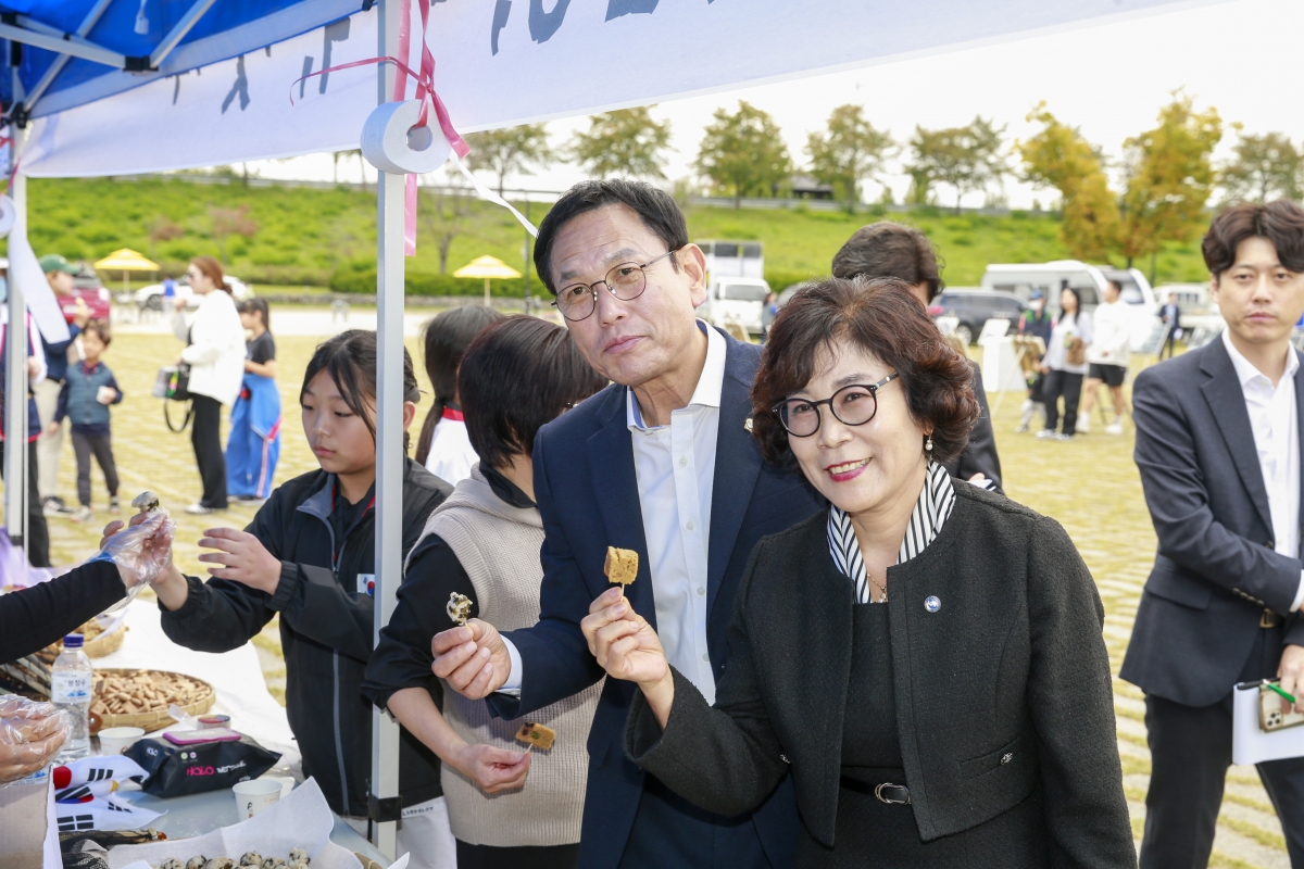 20241026-059[_P7U0214-1-한국자유총연맹 구미시지회 시민안보의식강화 및 한마음대회.JPG