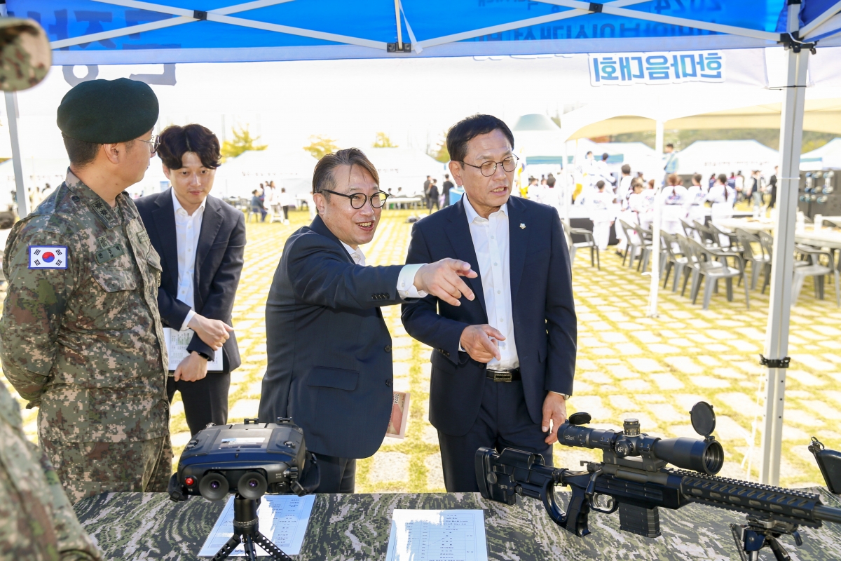 20241026-081[_P7U0257-1-한국자유총연맹 구미시지회 시민안보의식강화 및 한마음대회.JPG