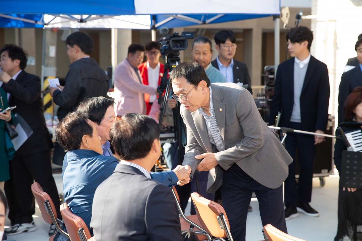20241030-004[_P7U0442-형곡동로 경로당 개소식.jpg