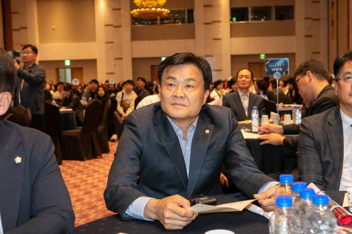 20241112-035[IMG_5333-금오종합사회복지관 개관 25주년 기념식.jpg