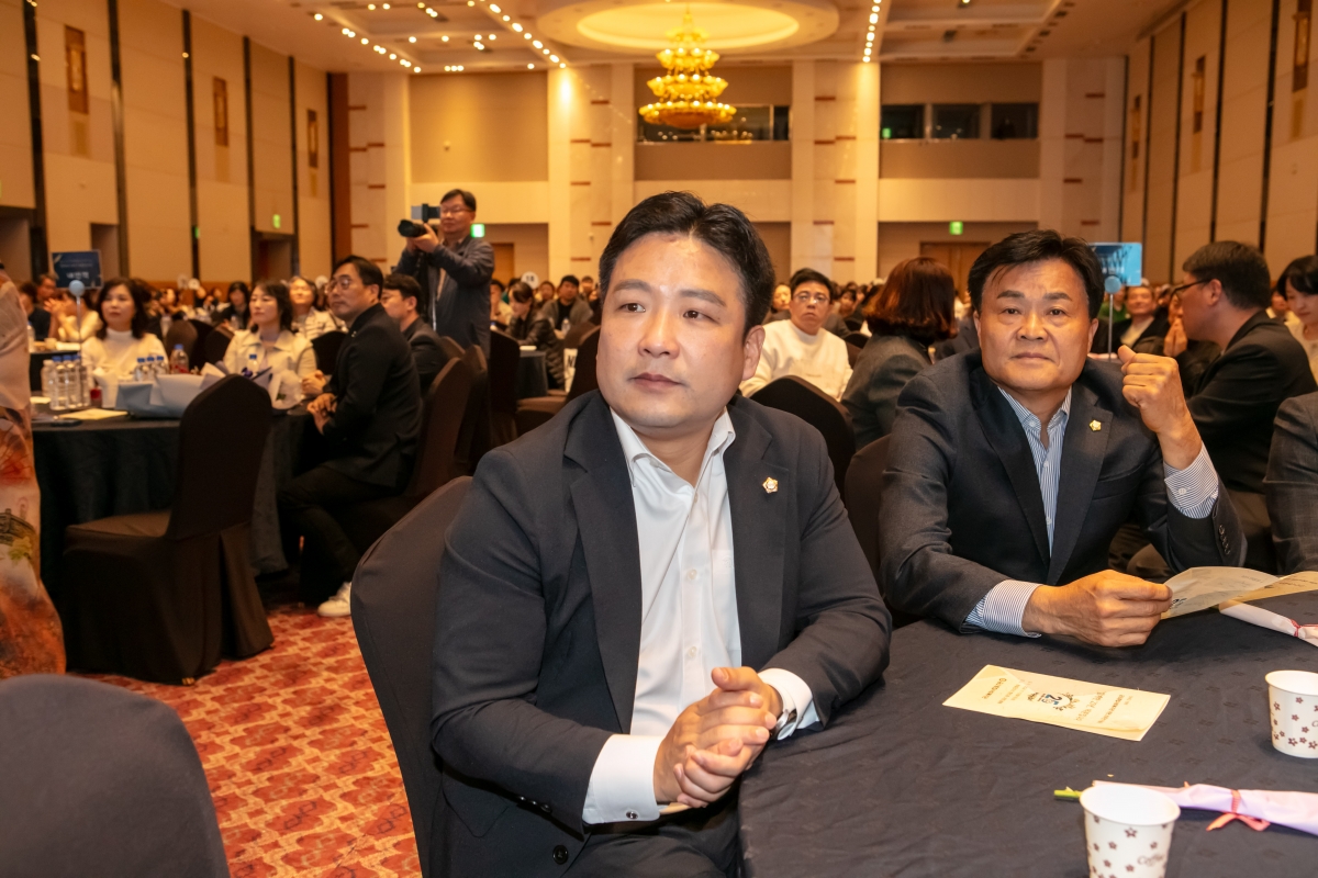 20241112-034[IMG_5332-금오종합사회복지관 개관 25주년 기념식.jpg