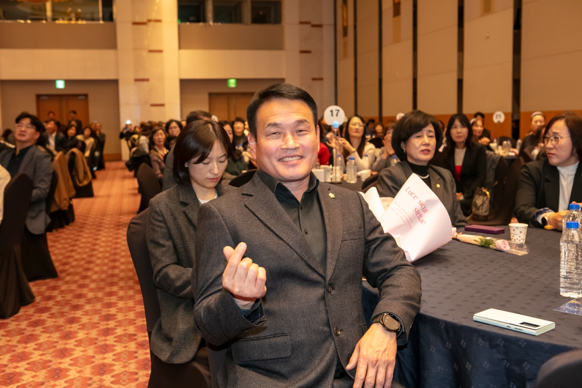 20241112-032[IMG_5329-금오종합사회복지관 개관 25주년 기념식.jpg