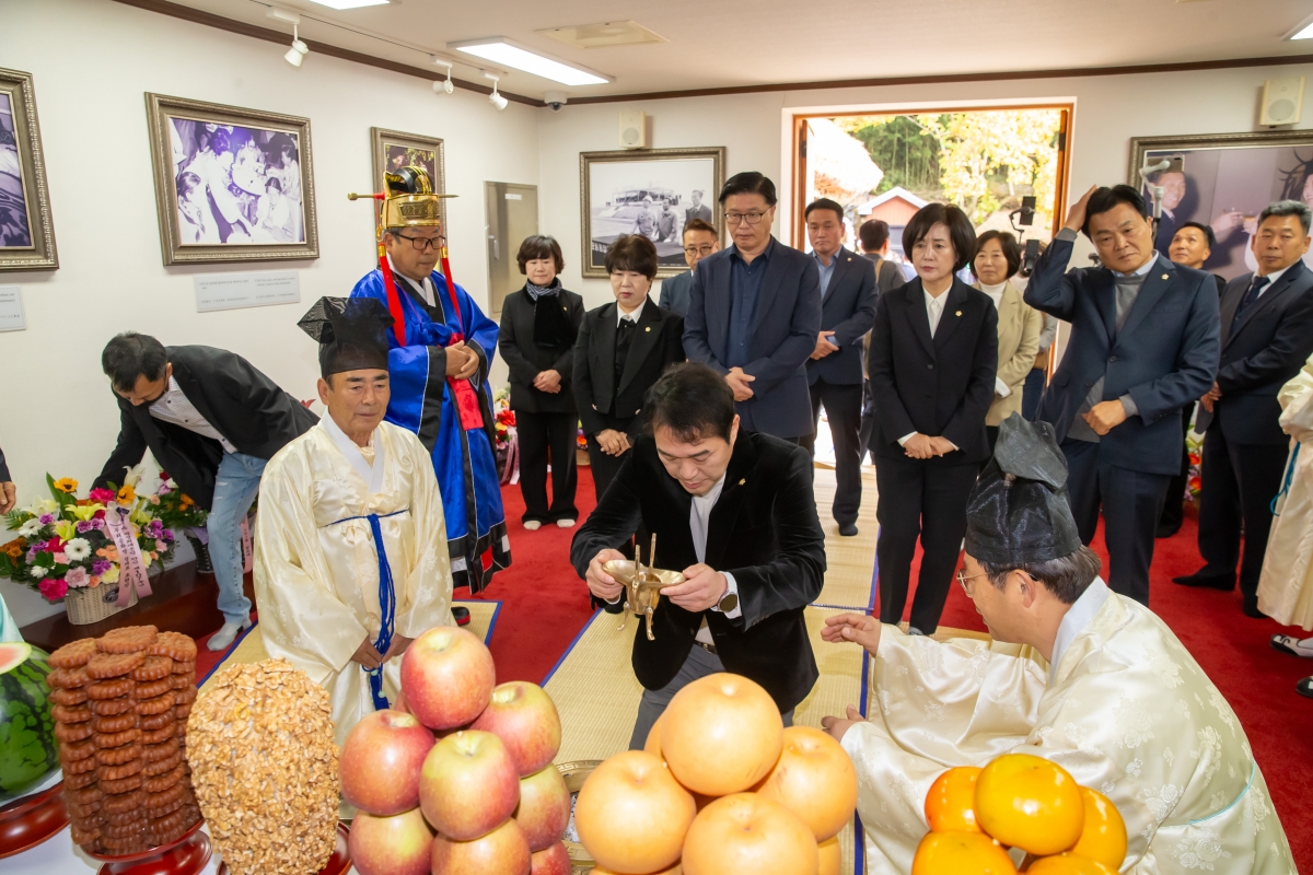 20241114-014[_P7U2951-박정희 대통령 탄신 107돌 숭모제 및 기념식.jpg
