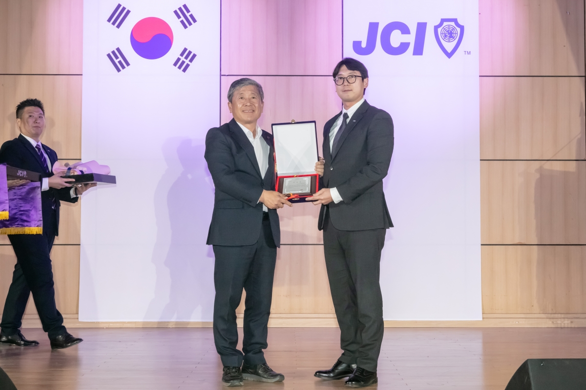 20241207-090[IMG_6408-선산JC창립 54주년 기념식 및 회장단 이취임식.jpg