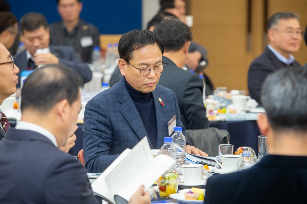 20241210-018[_P7U6227-경북 CEO 포럼.jpg