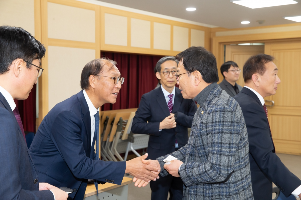 20241213-069[_P7U6771-구미하이테크에너지 투자협약 체결식.jpg