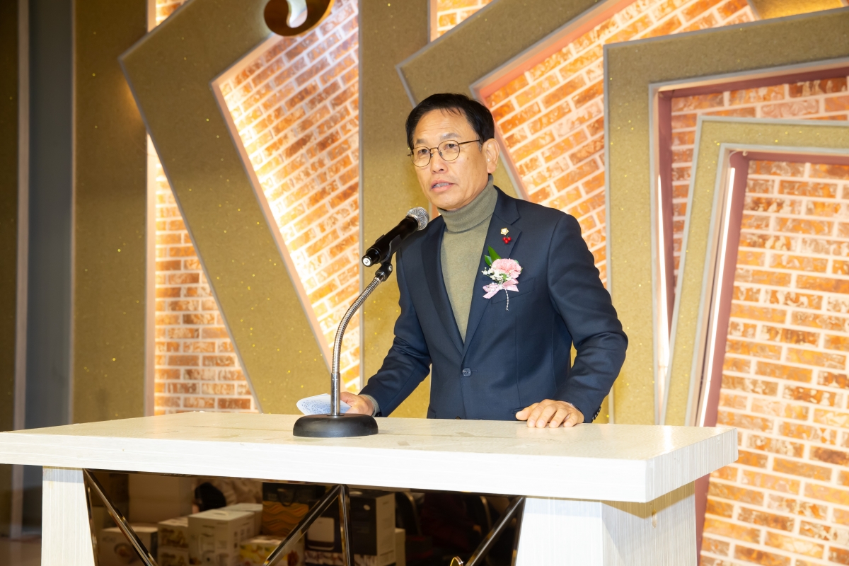 20241219-030[_P7U7517-2024 구미여성대학 회장 이취임식.jpg