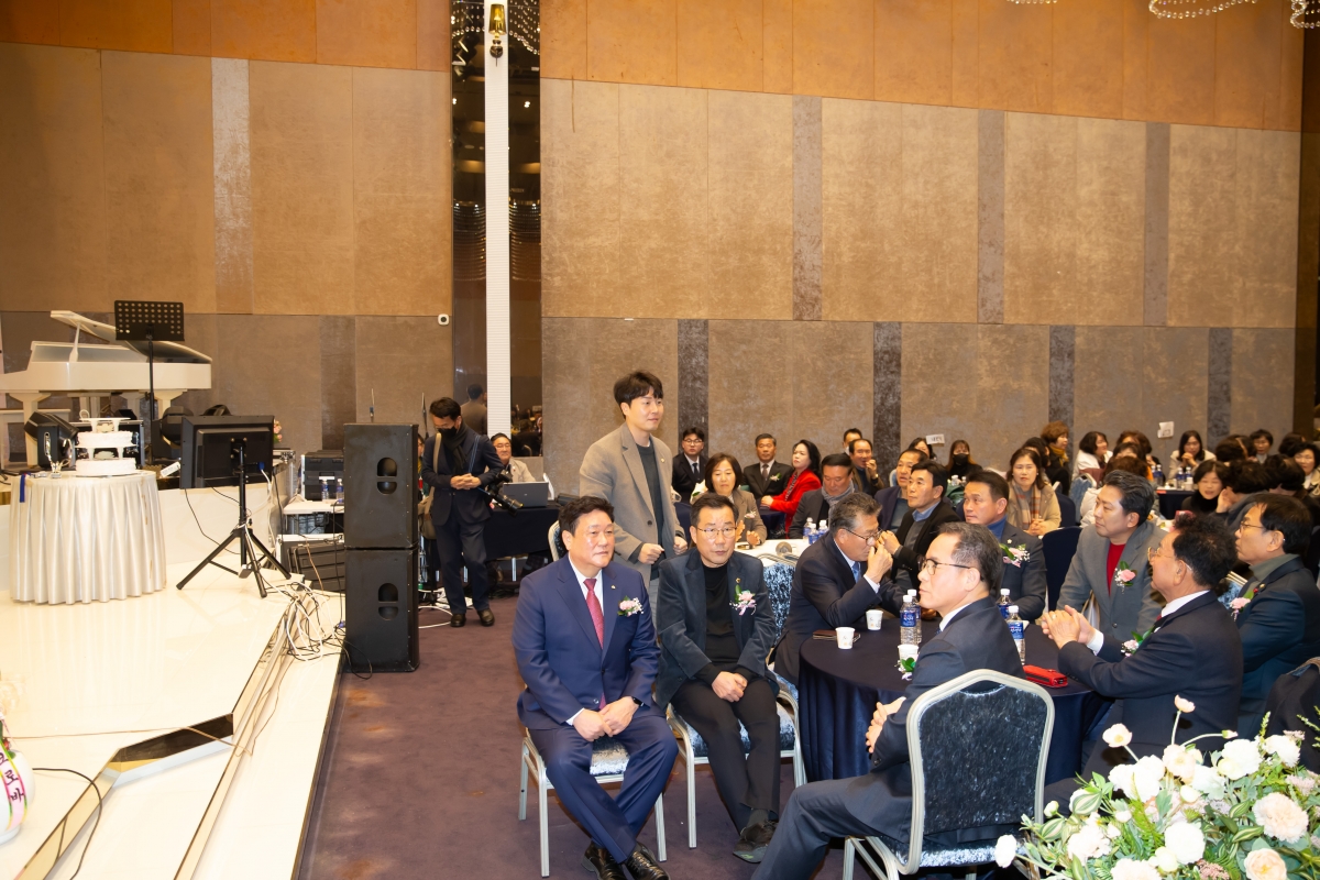 20241219-021[_P7U7489-2024 구미여성대학 회장 이취임식.jpg