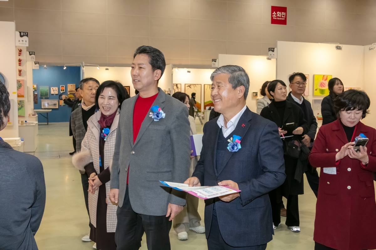 20241219-100[IMG_6680-제6회 구미아트페어 개회식.jpg