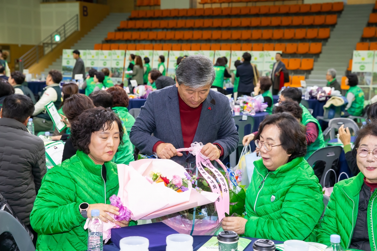 20241227-075[_P7U8448-2024 구미시 새마을지도자 역량강화 워크숍.jpg