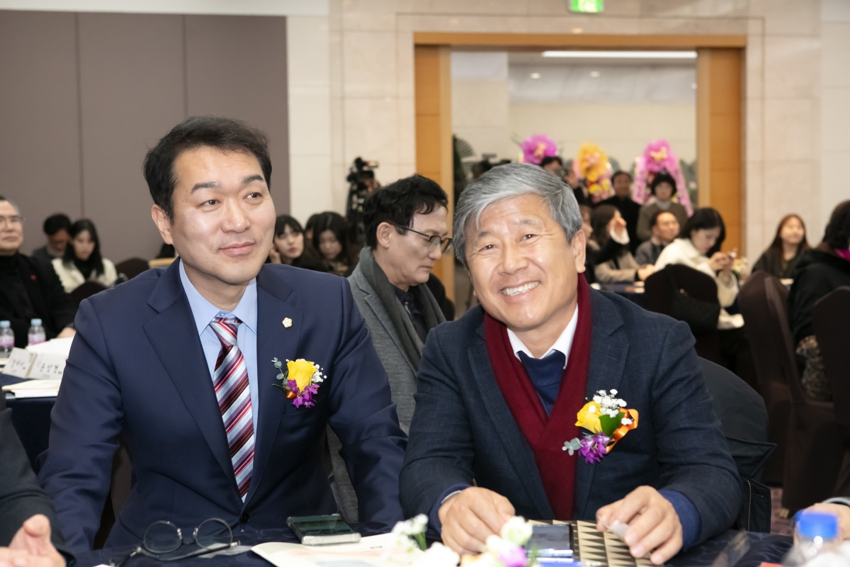 20250205-075[IMG_7228-구미시 유치원연합회장 이취임식.jpg