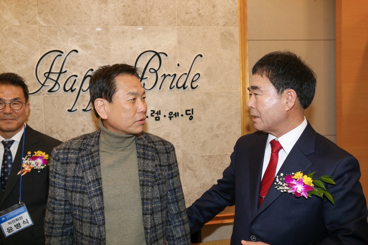 20250219-032[AP7U1037-1-경운대학교 최고위관리자과정 회장단 이취임식.JPG