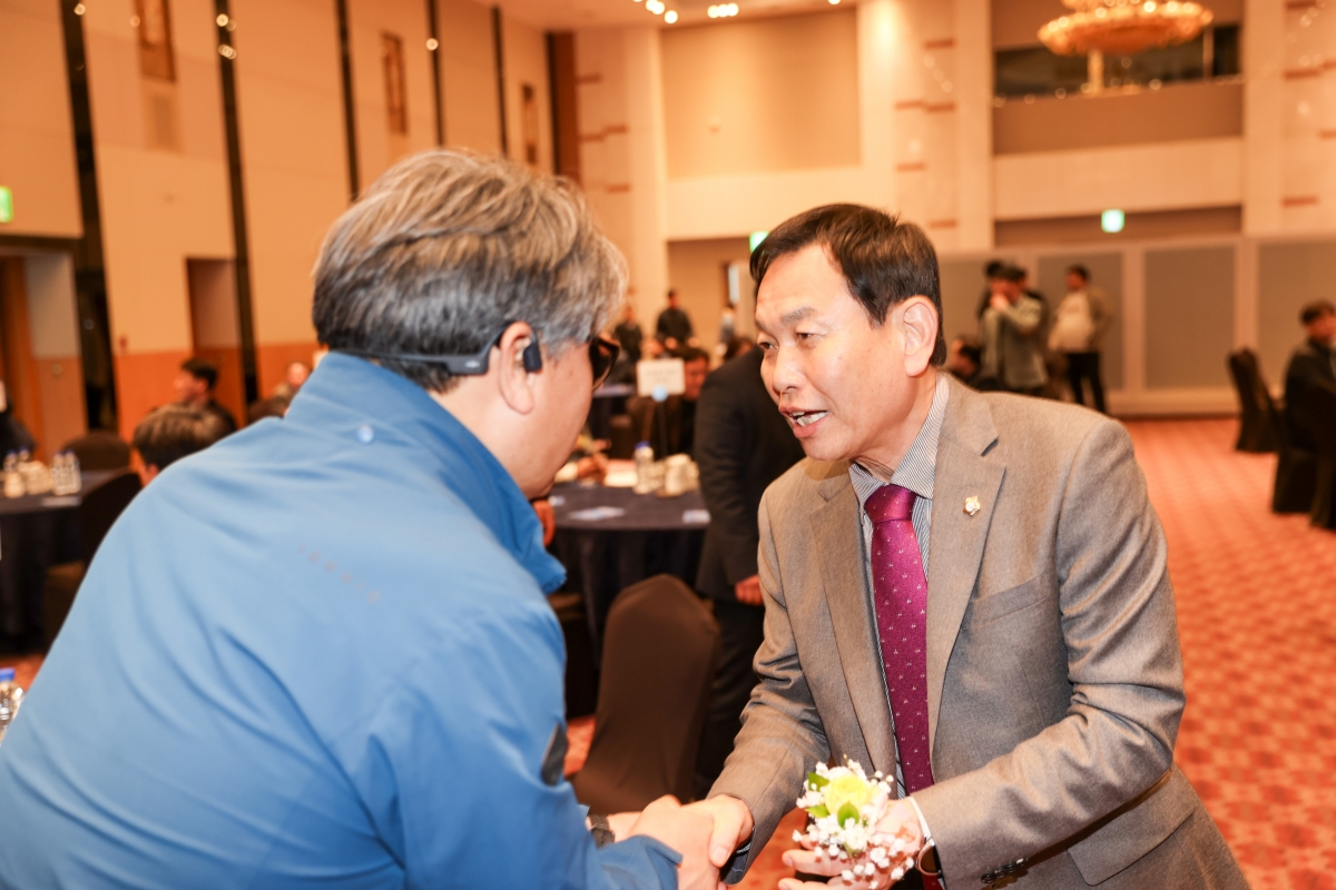 20250308-002[AMG_1973-1-경북배구협회 제26대 회장 취임식.JPG