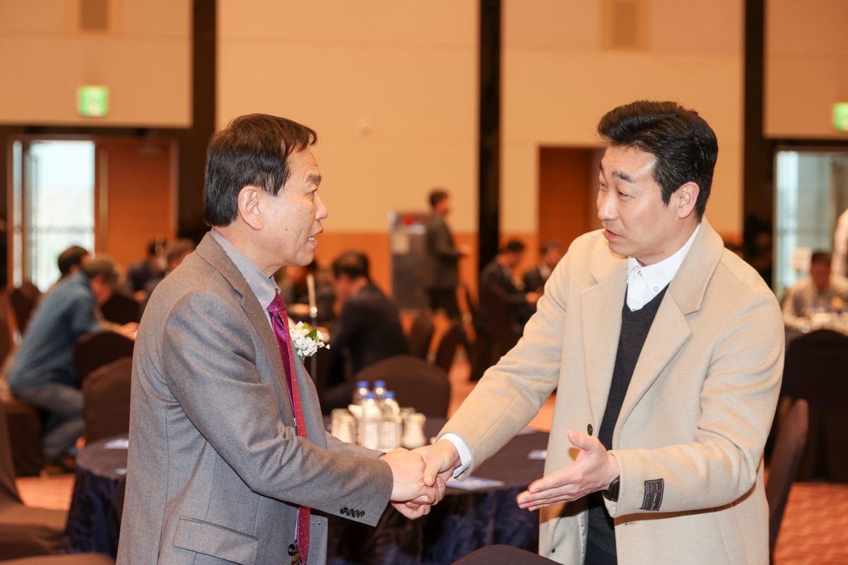 20250308-006[AMG_1984-1-경북배구협회 제26대 회장 취임식.JPG