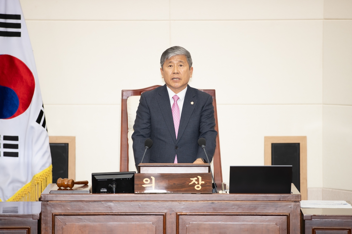 20250313-002[AMG_2691-제285회 임시회 제1차 본회의시 양진오 부의장 회의주재.jpg