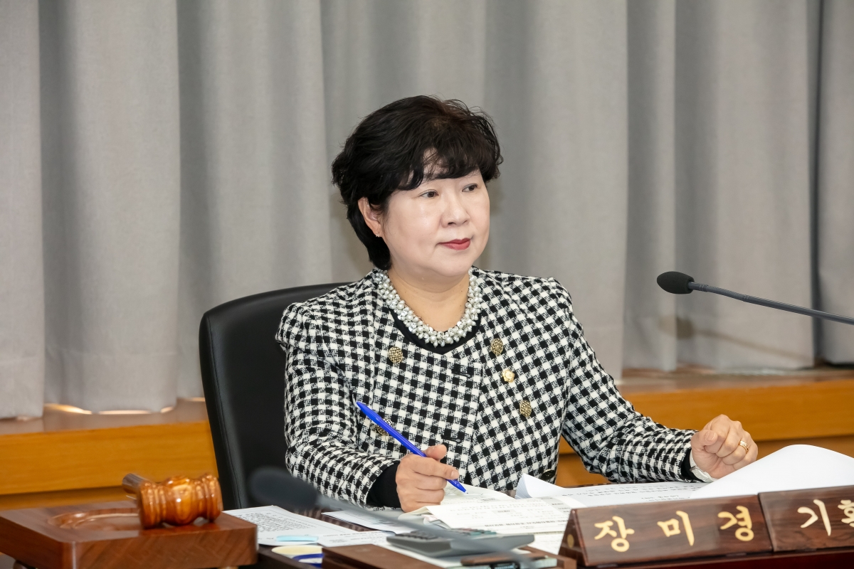 20250314-039[IMG_8079-제285회 임시회시 기획행정위원회 조례안 심사활동.jpg