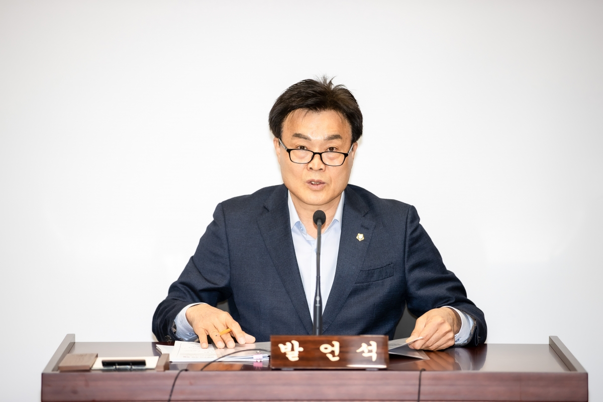 20250314-071[AMG_3121-제285회 임시회시 문화환경위원회 조례안 심사활동.JPG