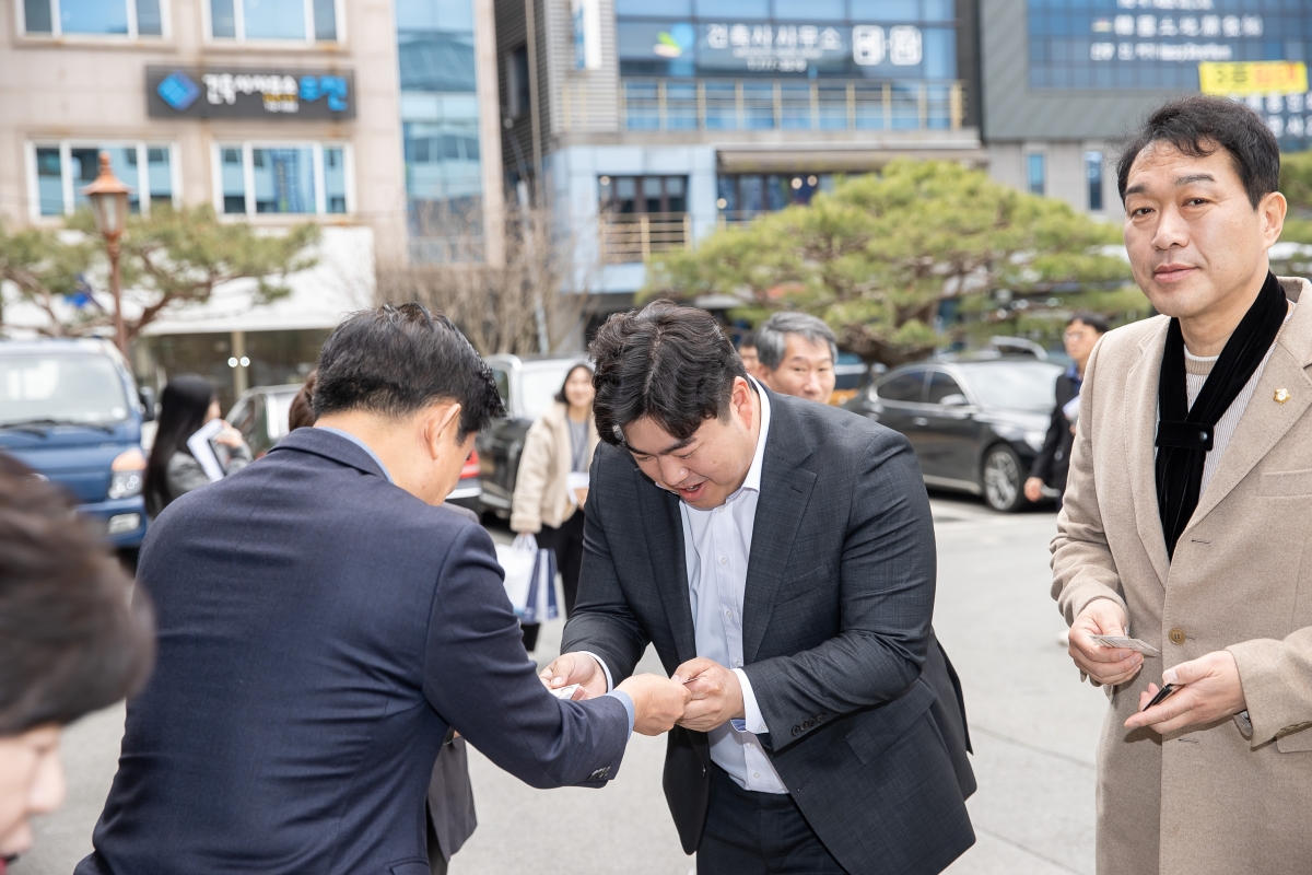 20250317-006[AMG_3528-제285회 임시회시 기획행정위원회 경주시의회 방문.jpg