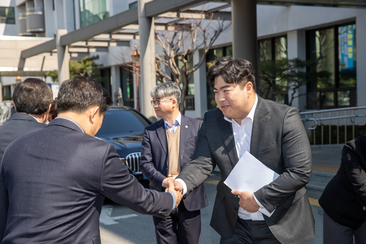 20250317-073[AMG_3709-제285회 임시회시 기획행정위원회 경주시의회 방문.jpg