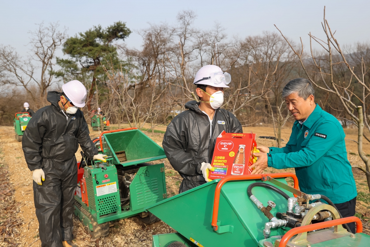 20250324-026[AMG_4556-폐회중 산업건설위원회 옥성면 산불예방을 위한 현장 방문.jpg