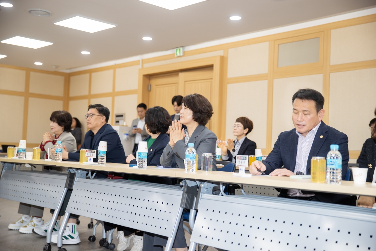 20250327-047[AMG_4816-구미 벤처펀드 1호 투자기업 협약식.jpg