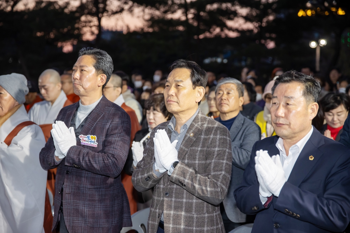 20250401-005[AMG_4924-불기2569년 부처님 오신날 봉축 점등식.jpg