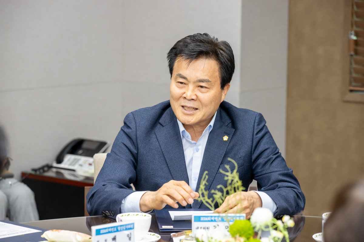 20250408-020[AMG_5459-2024 회계연도 결산검사위원 선임 위촉식.jpg