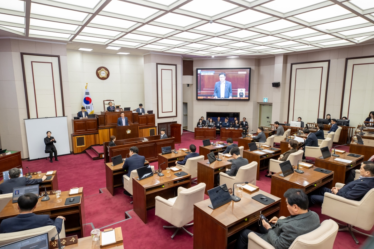 20250414-013[AMG_5684-제286회 임시회 제1차 본회의시 김낙관 의원 5분 자유발언.jpg