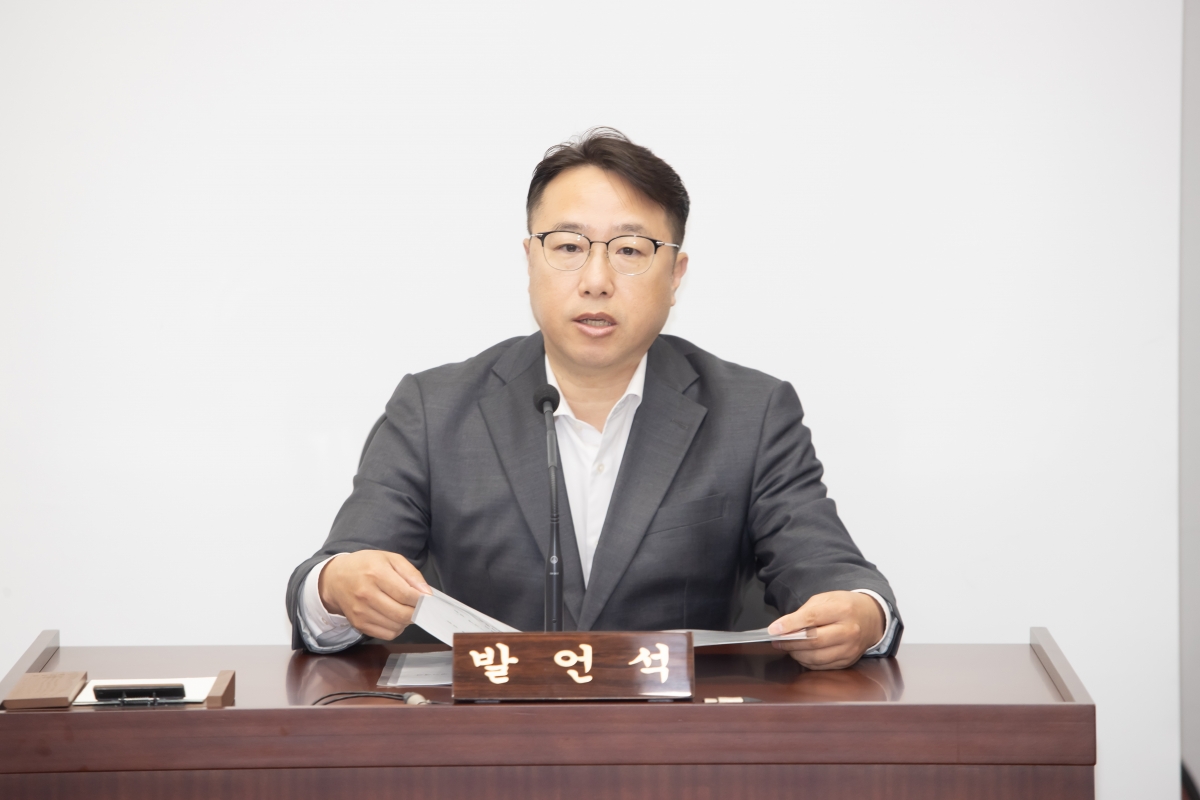 20250415-009[AMG_5970-제286회 임시회시 의회운영위원회 조례안 활동.jpg