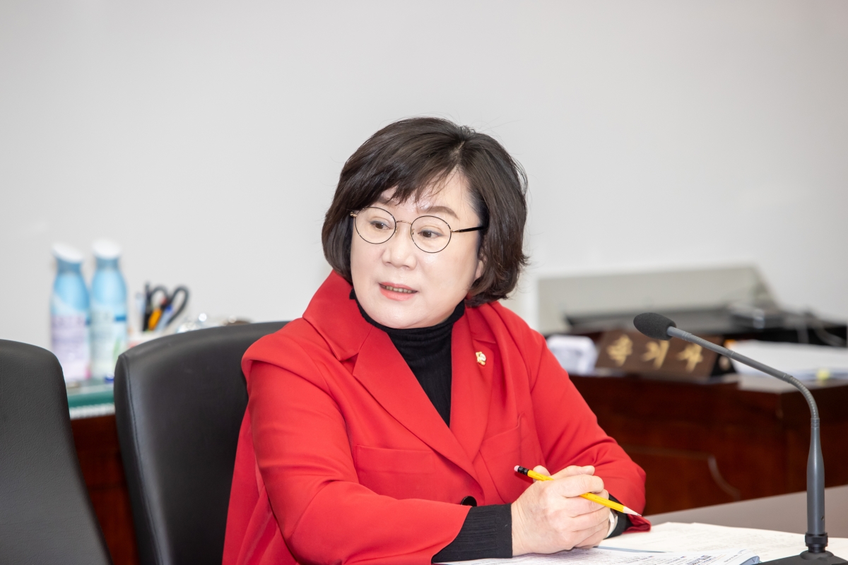 20250415-041[AMG_6093-제286회 임시회시 문화환경위원회 조례안 활동.jpg