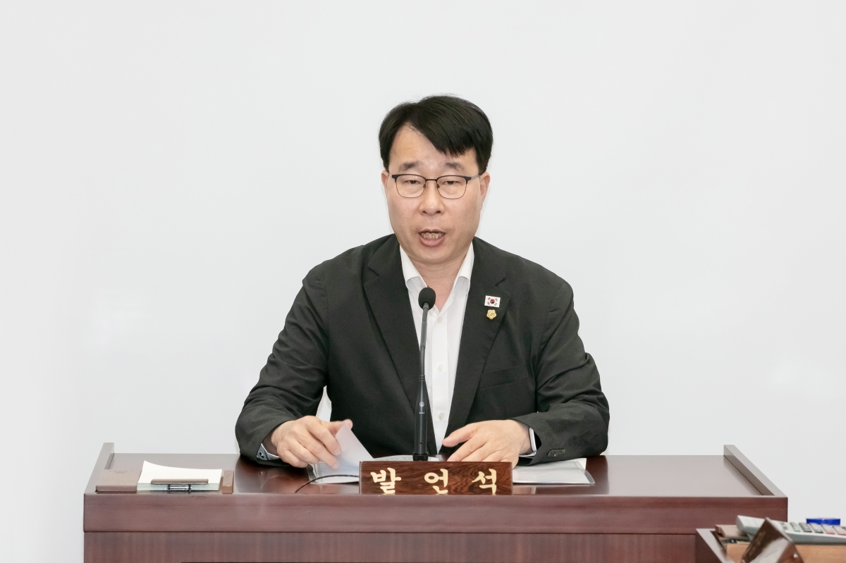 20250416-017[IMG_8576-제286회 임시회시 산업건설위원회 조례안 활동.jpg
