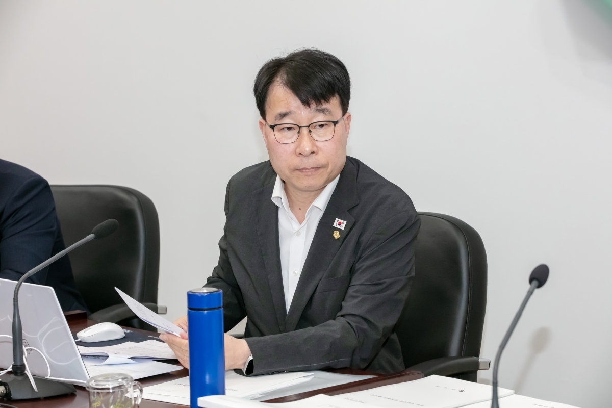 20250416-036[IMG_8676-제286회 임시회시 산업건설위원회 조례안 활동.jpg