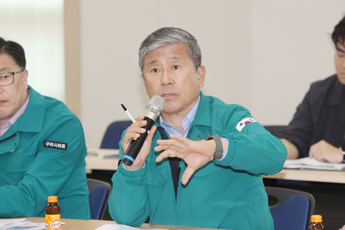 20250417-045[AMG_6465-제286회 임시회시 산업건설위원회 농산물산지유통센터 공사현장 방문활동.jpg