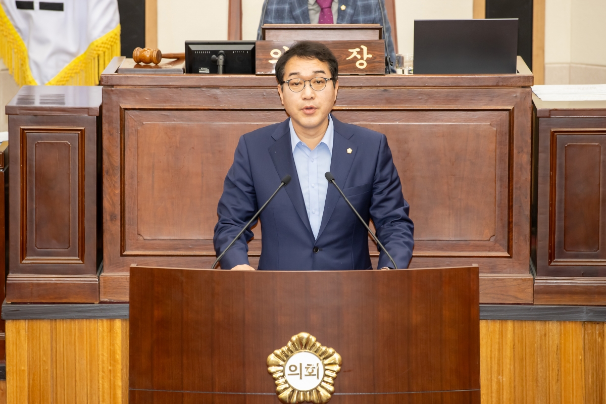 20250418-014-1[AMG_6598-제286회 임시회 제2차 본회의시 김근한 의원 5분 자유발언.jpg
