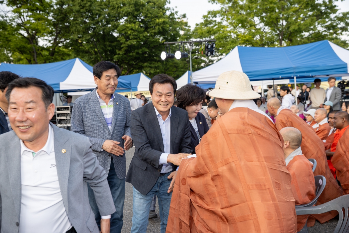 20250426-201[AMG_7873-1-불기 2569년 부처님 오신 날 연등 축제.JPG
