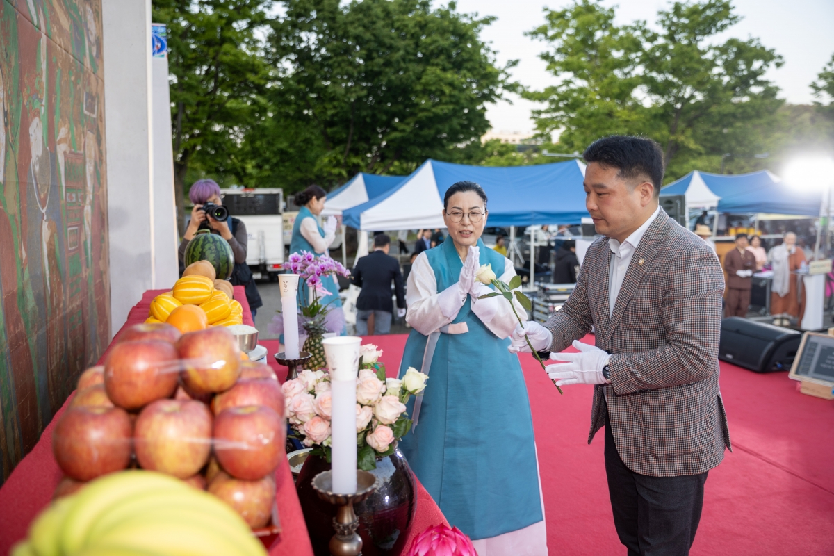 20250426-247[AMG_8002-1-불기 2569년 부처님 오신 날 연등 축제.JPG