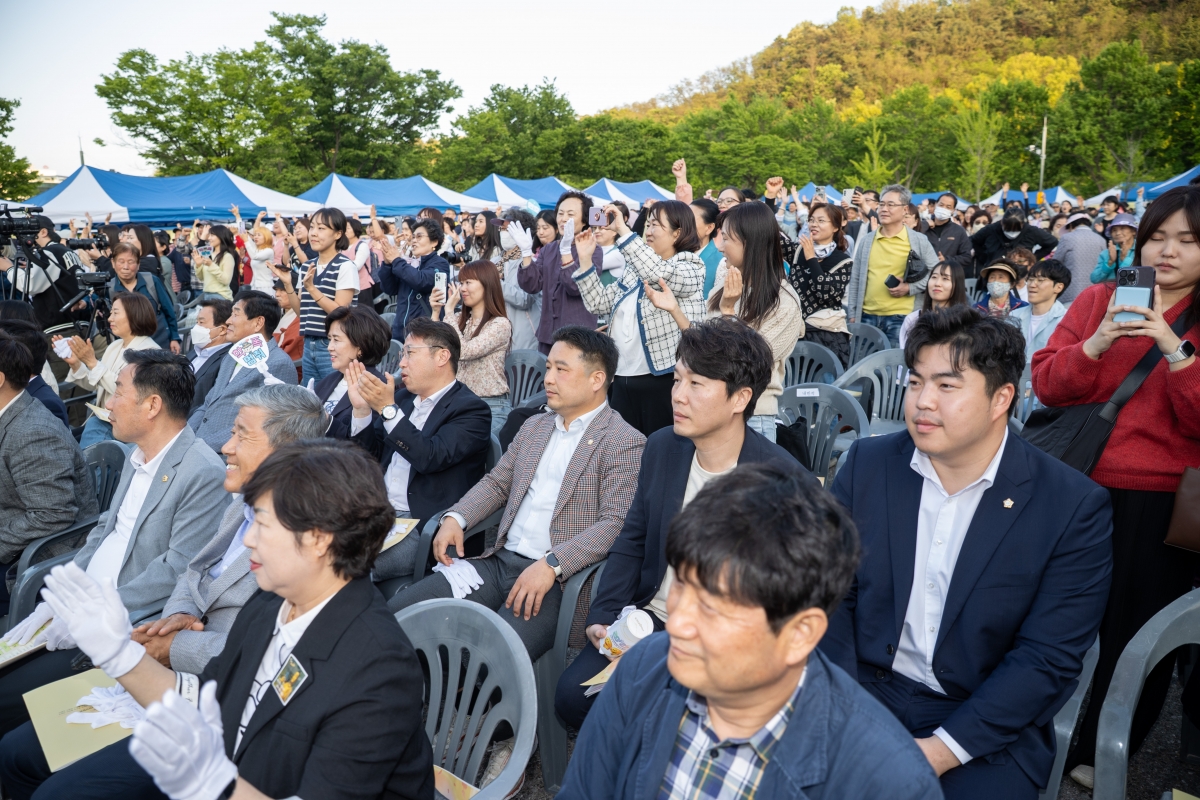 20250426-208[AMG_7900-1-불기 2569년 부처님 오신 날 연등 축제.JPG