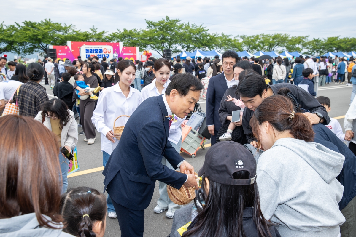 20250505-081[AMG_8856-1-재103회 어린이날 기념행사.jpg