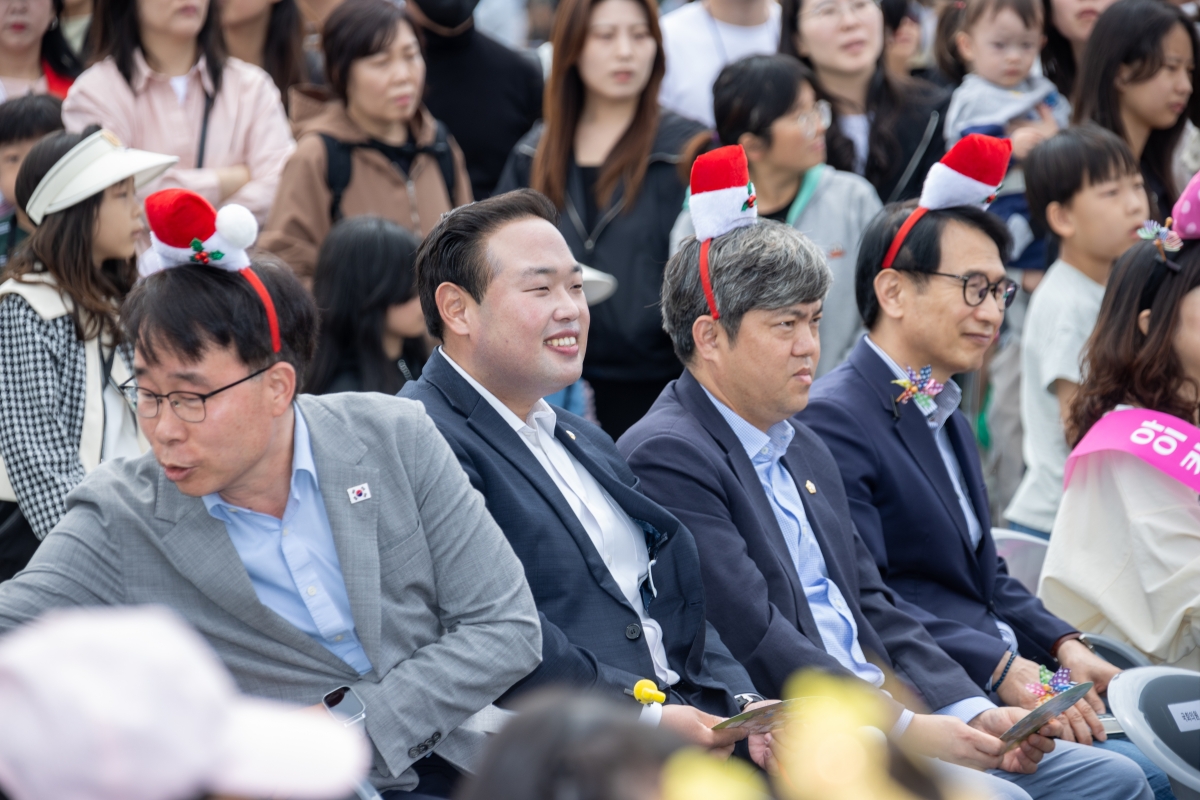 20250505-040[AMG_8670-1-재103회 어린이날 기념행사.jpg