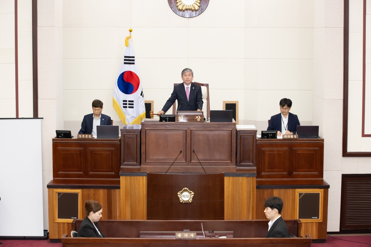 20250514-009[AMG_9380-제287회 임시회 제1차 본희의시 양진오 부의장 회의주재.jpg
