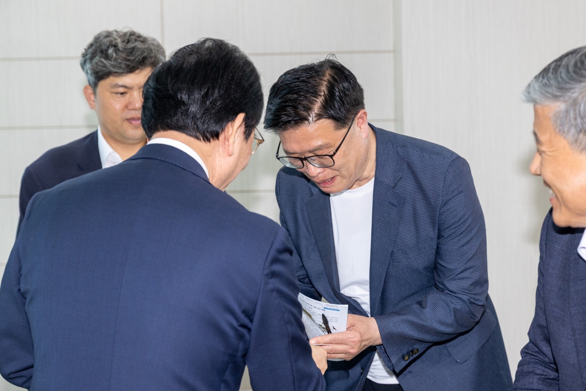 20250515-065[AMG_9703-1-제287회 구미시의회 임시회 산업건설위원회 경운대학교 무인비행교육원 현장방문활동.JPG