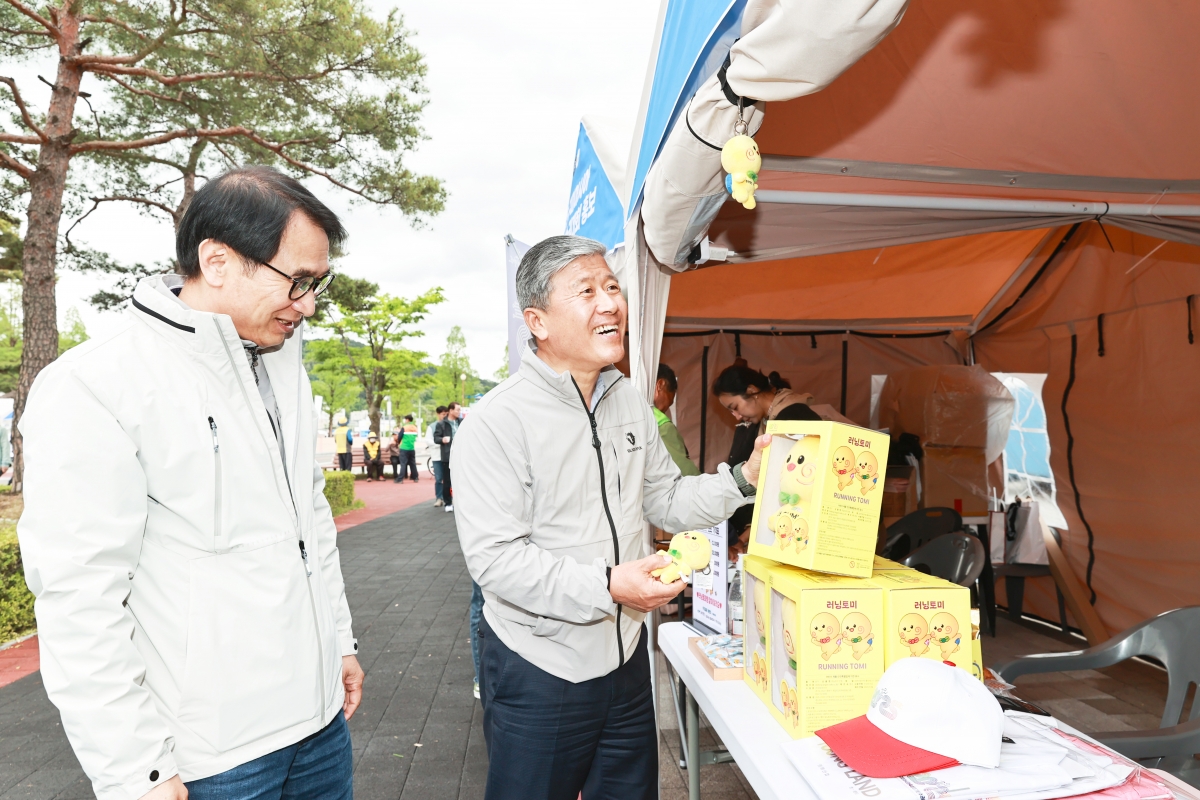 20250510-051[AMG_9201-1-제63회 경북도민체전 김천시 현지 방문 격려.jpg