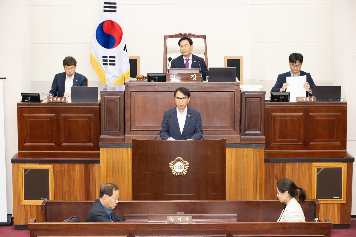 20250519-012[AMG_9986-제87회 임시회 제2차 본회의시 이상호 의원 시정질문.jpg