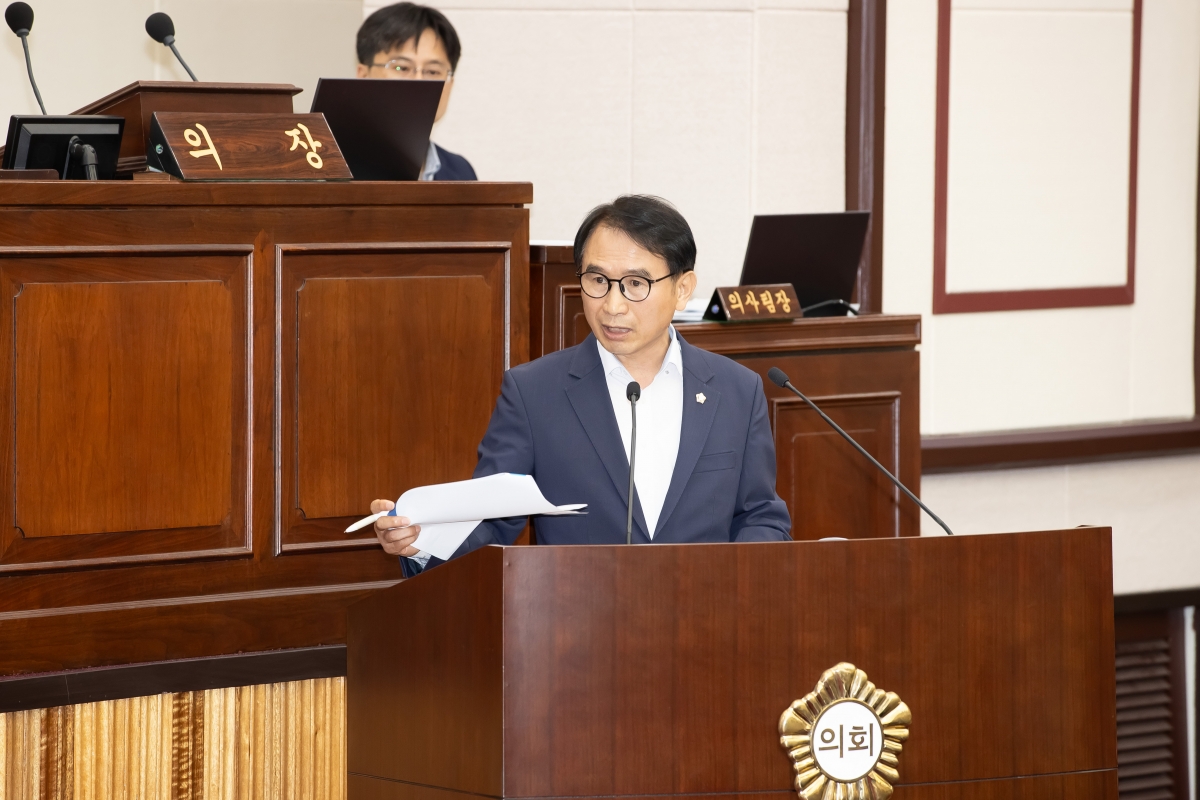20250519-022[AMG_0018-제87회 임시회 제2차 본회의시 이상호 의원 시정질문.jpg
