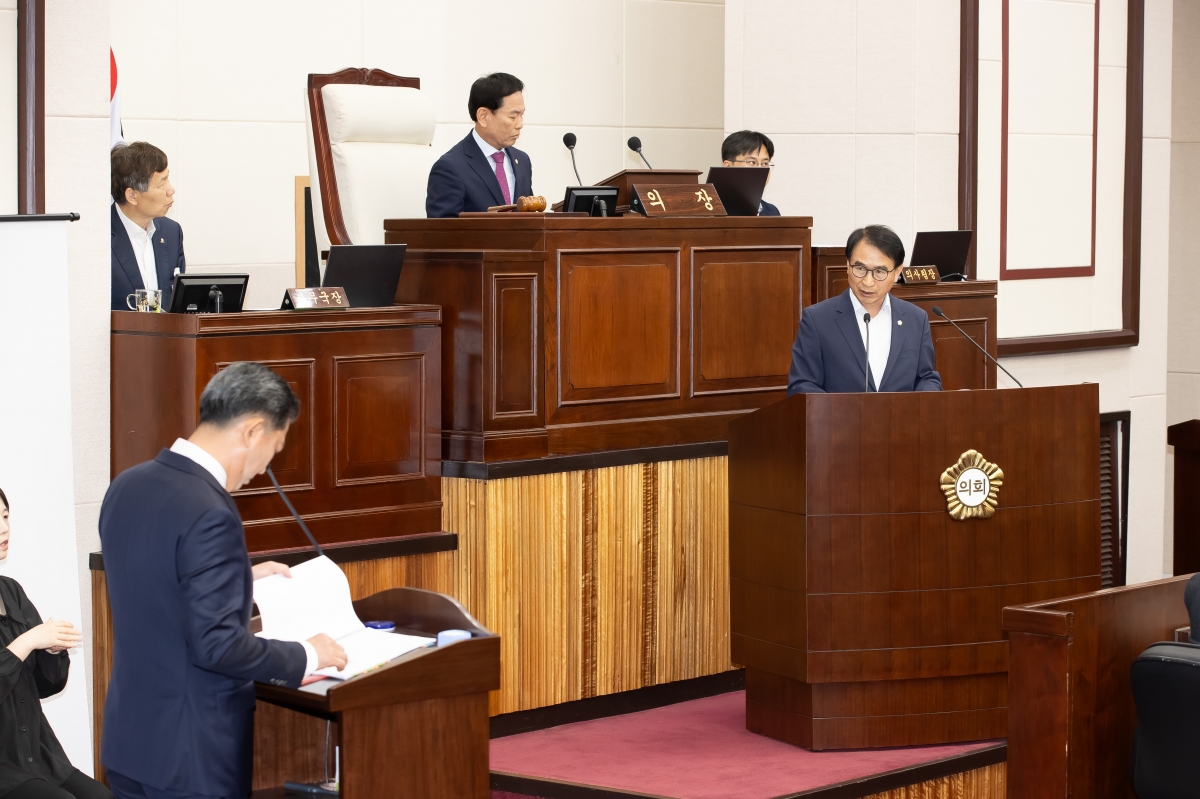 20250519-023[AMG_0019-제87회 임시회 제2차 본회의시 이상호 의원 시정질문.jpg